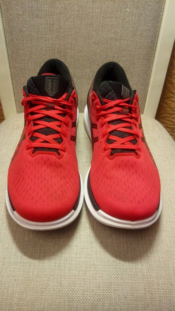 Asics кросівки оригінал