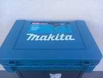 Makita HR 2470---młotowiertarka 780 Watt---Praktycznie Nowa,komplet