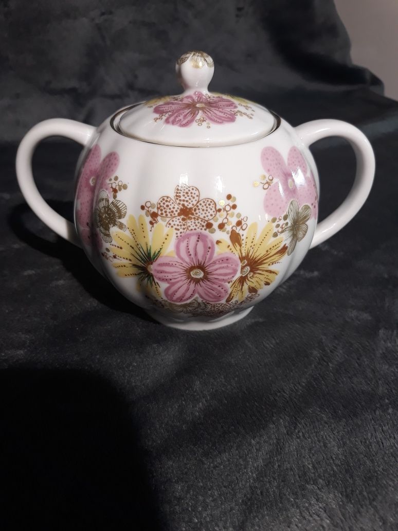 Cukiernica porcelana rosyjska Łomonosow