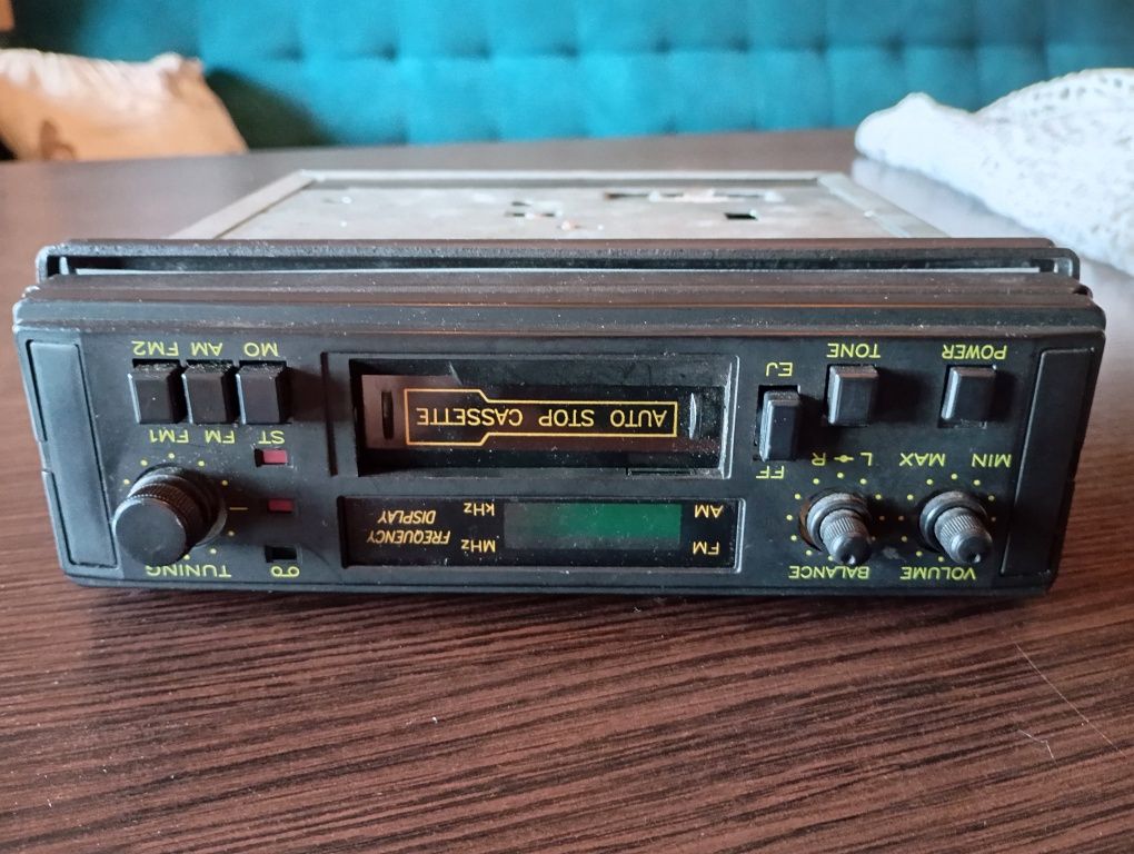 Radiomagnetofon samochodowy scolta