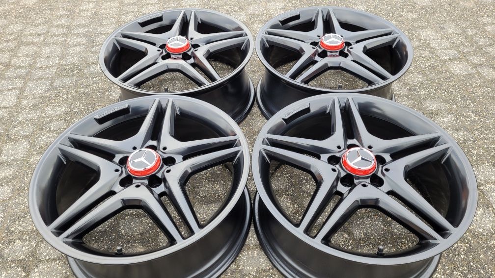 AMG  18"  Oryginal A177 5x112  7,5j et52  CLA  A b c klasa W205 czarne