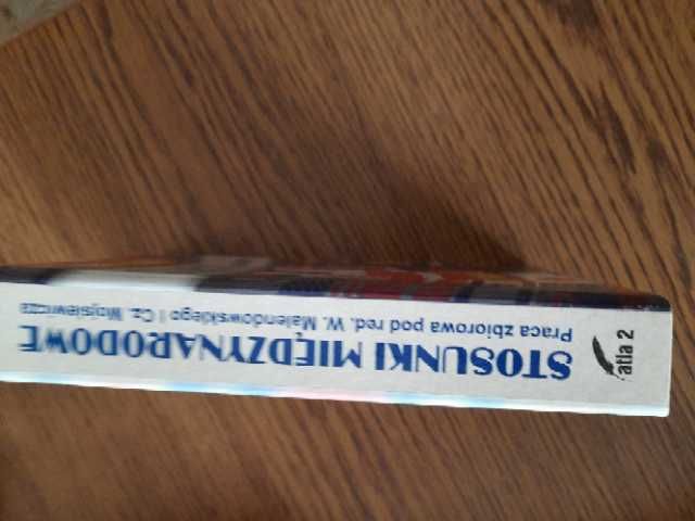 Stosunki międzynarodowe , Melendowski