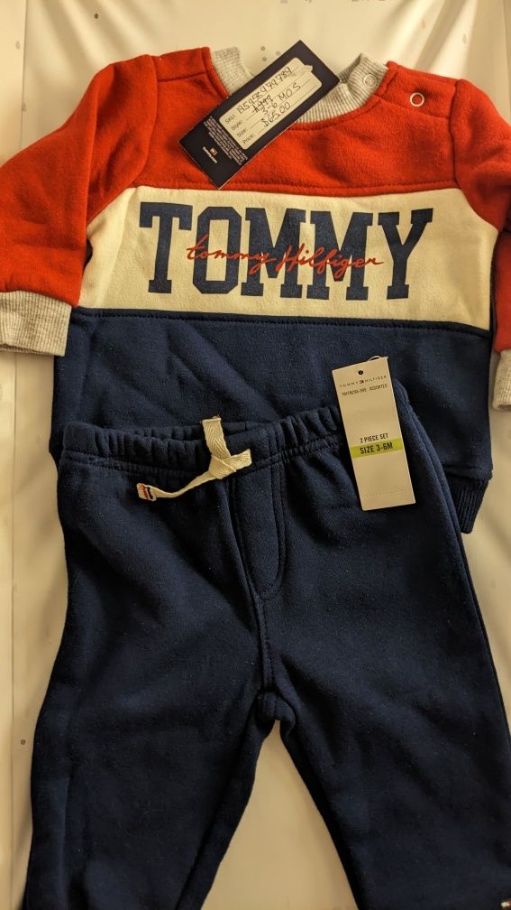 Dres niemowlęcy Tommy Hilfiger 3-6m