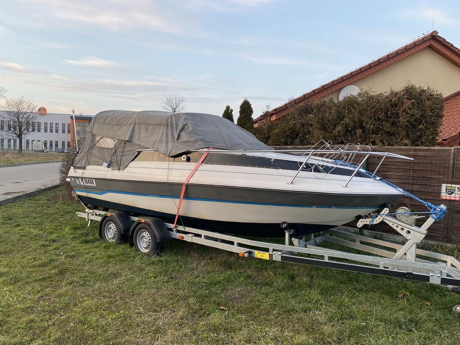 Lodz motorowa  oszczedna !