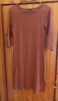 Karmelowa prążkowana sukienka midi Sinsay rozmiar S