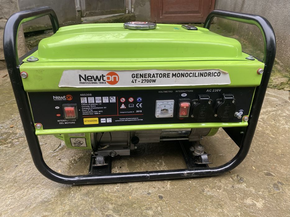 Генератор бензиновий