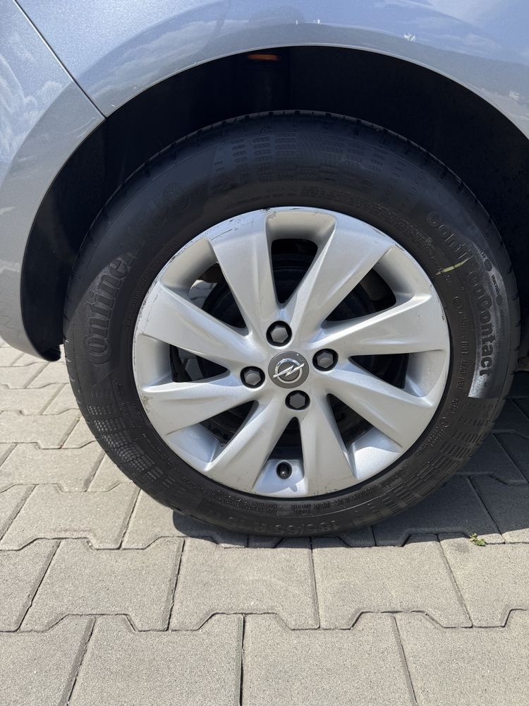 Автомобіль Opel Corsa 1.4 2017 рік Офіціал Автомат