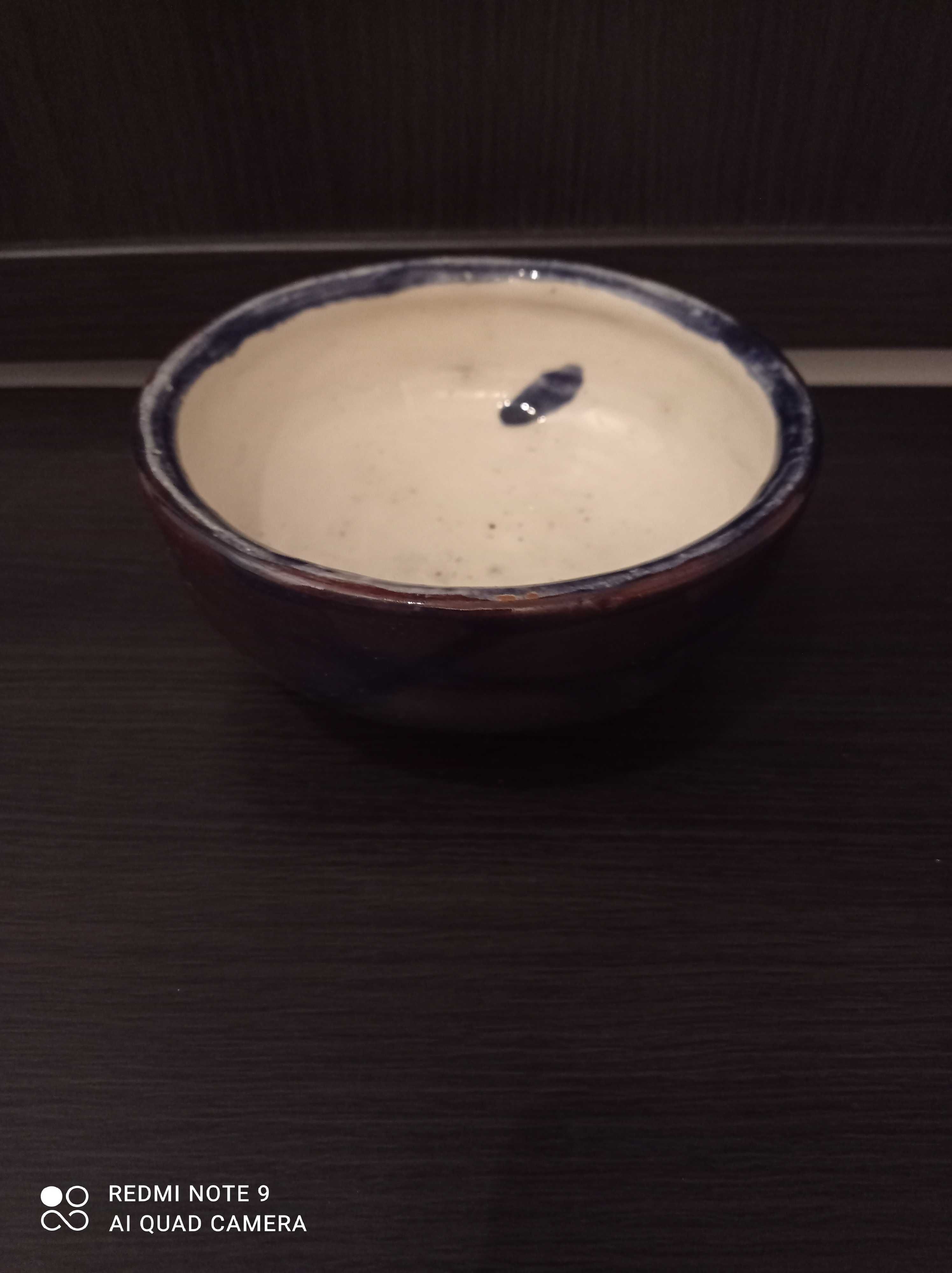 Ceramiczna miseczka doniczka szkliwiona 13 cm średnicy