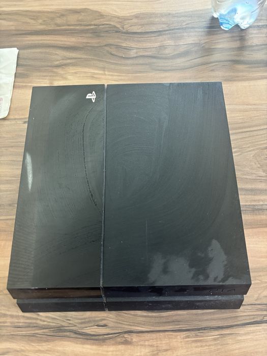 Sony Play Station 4