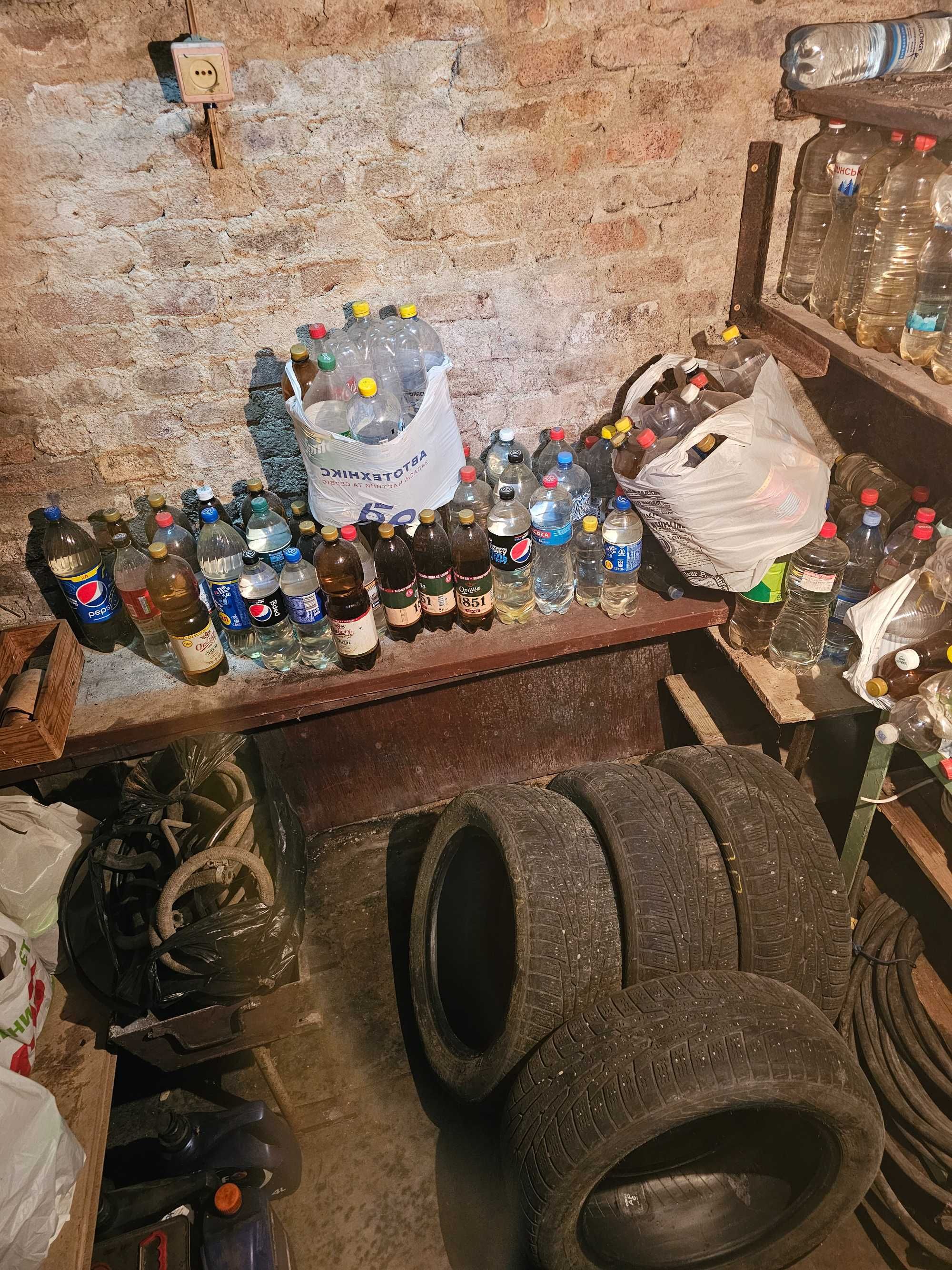 Продам Гараж з кладовкою