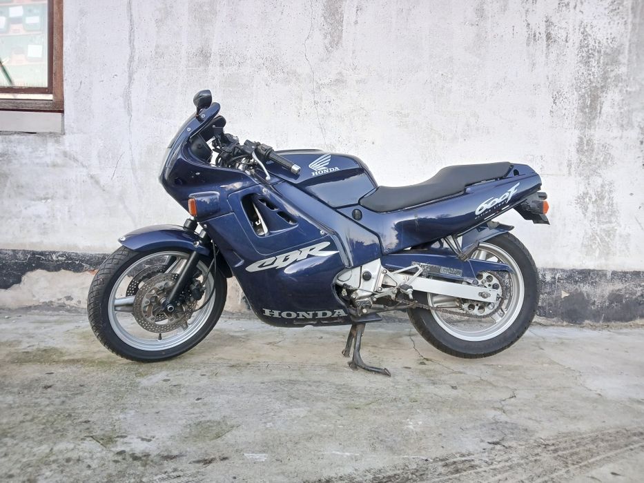Honda CBR600f PC23 klasyk do dostawa pod dom GRATIS