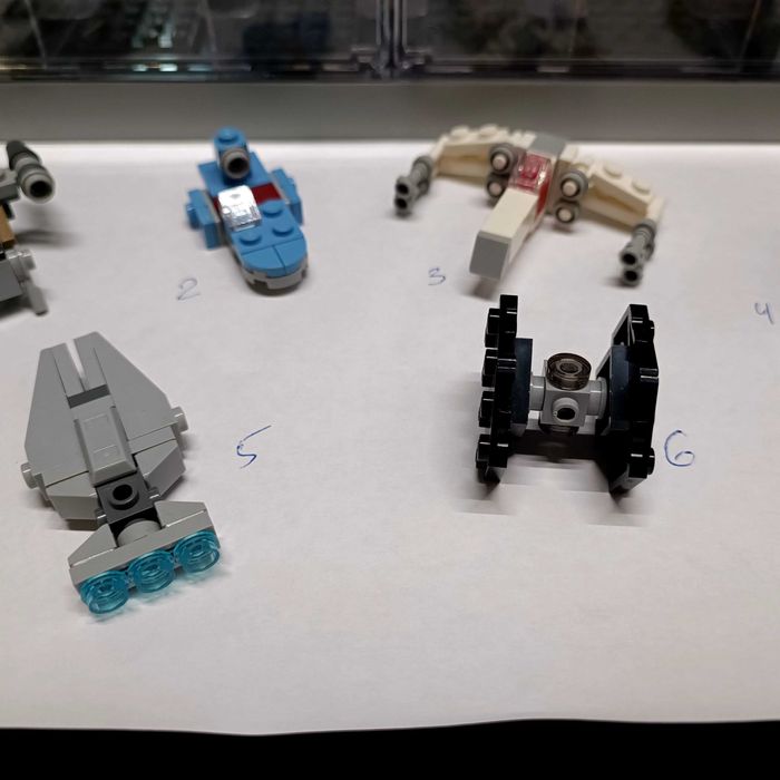 Бокс для lego/ стенд для мініфігурок lego/ вітрина /мініфігурки lego