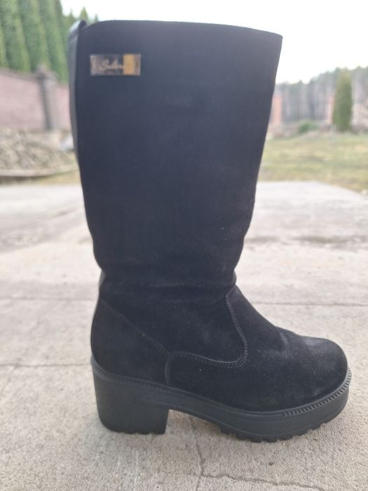 Зимові ботінки жіночі