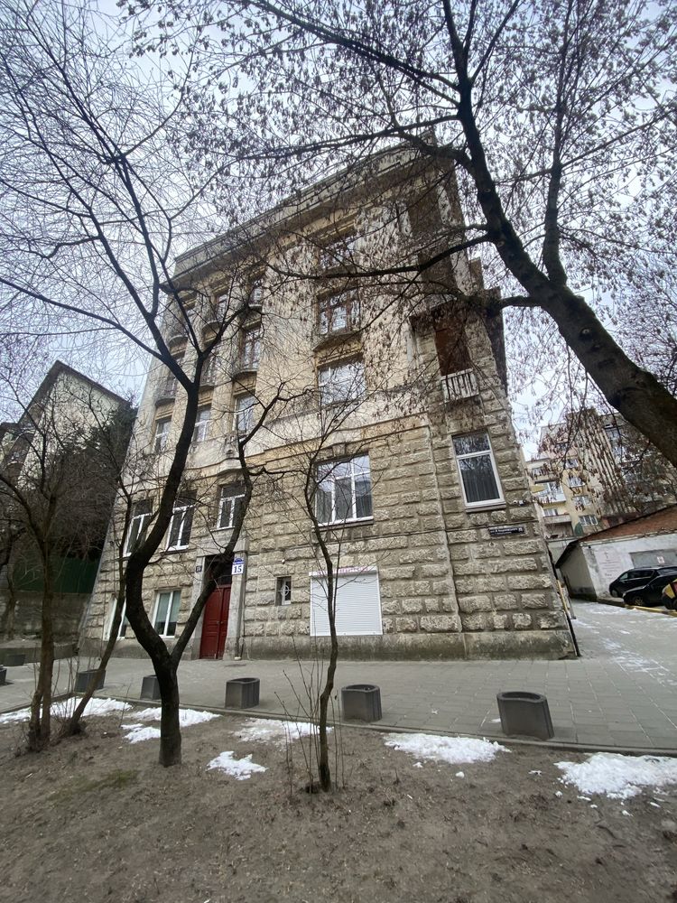 Продаж квартири класу люкс по вул.Коциловського 15