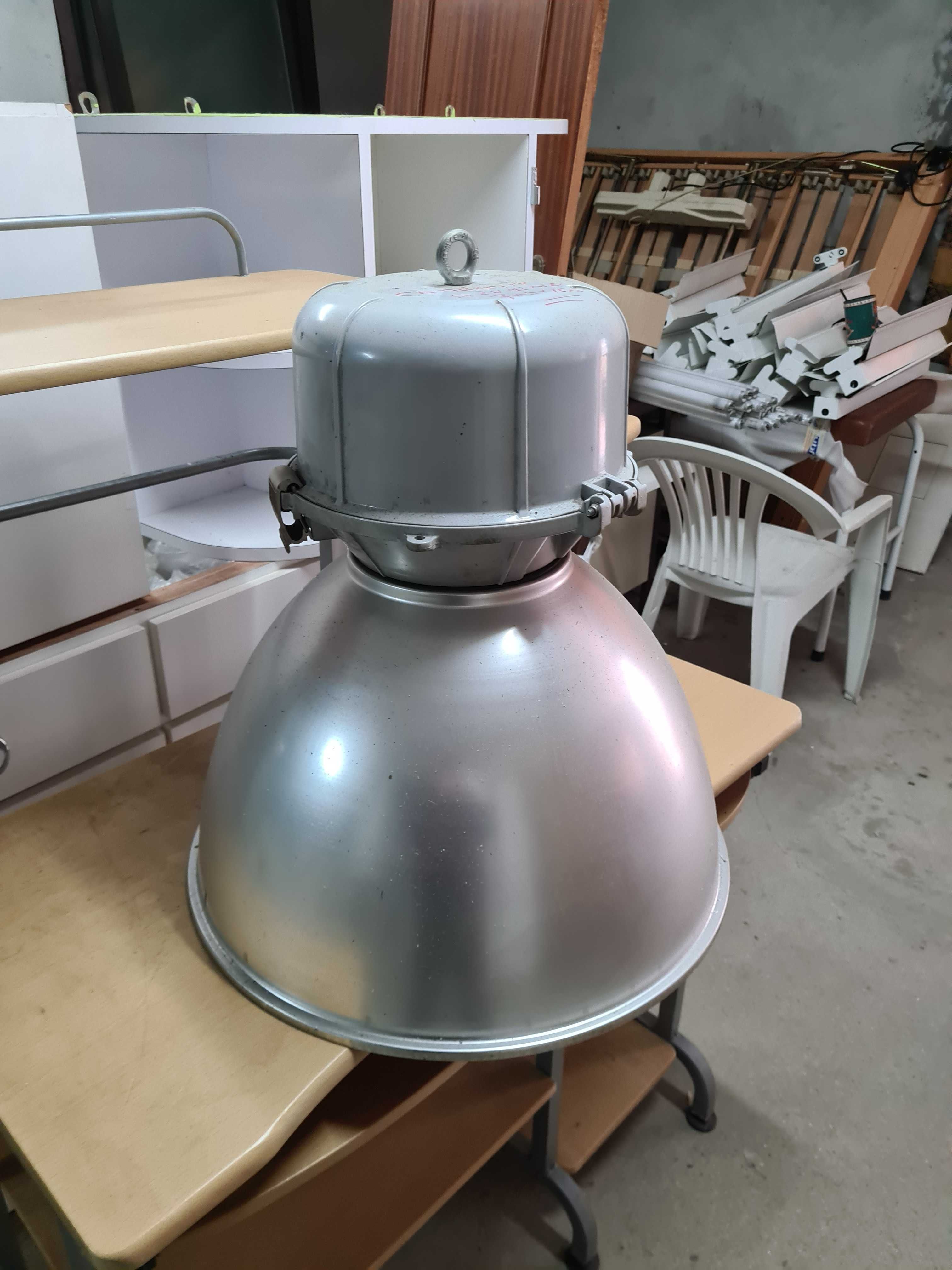 campanulas com lampadas led