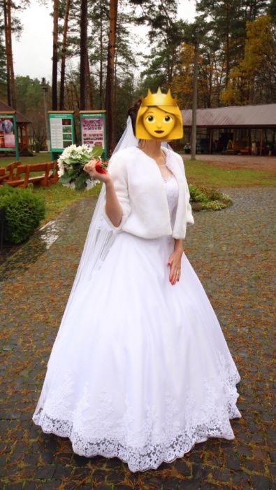 Весільна сукня, після хімчистки без пошкоджень