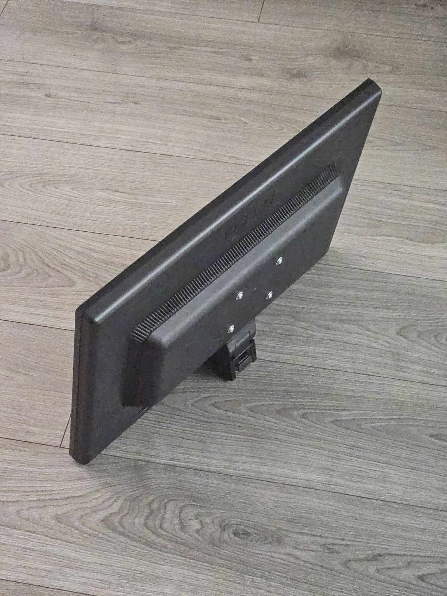 Monitor LCD LG Flatron 22 cale stan dobry