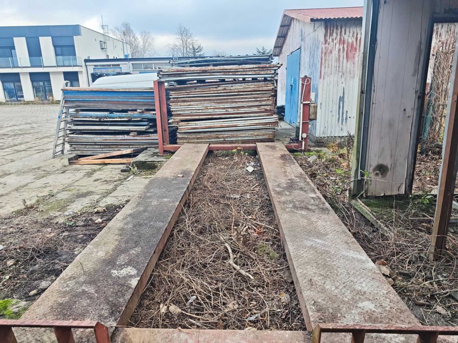 Czterokolumnowy podnośnik samochodowy  6,0mb