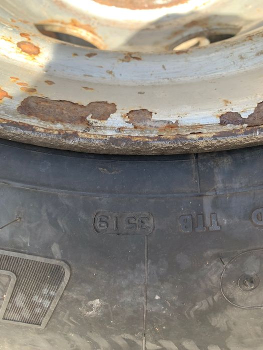 Шина с диском Bridgestone L355 315/80R22.5