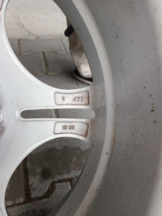 Oryginalny komplet kół BMW M pakiet 17 cali 5x120 o dwóch szerokościac