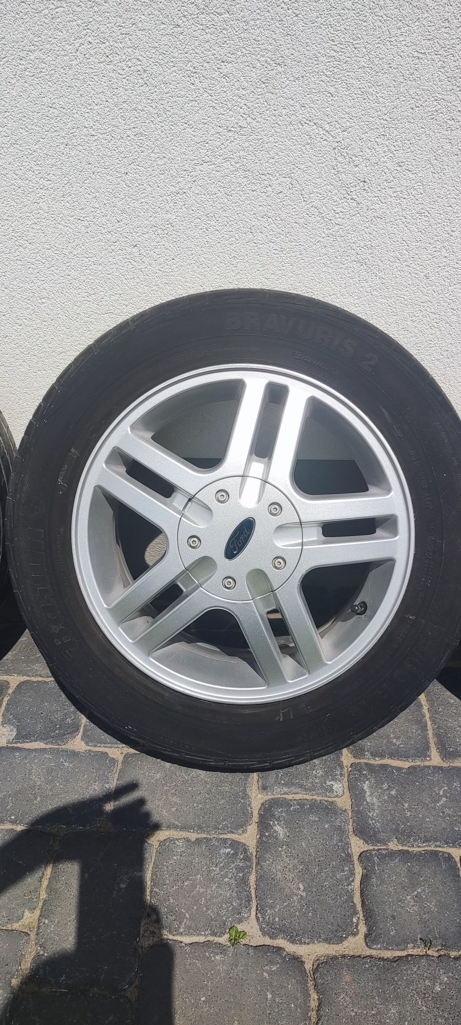 Koła, felgi ford focus  15cali  gratis nakrętki
