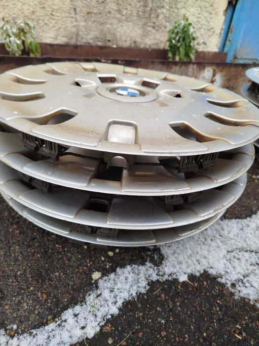 ковпаки коліс БМВ