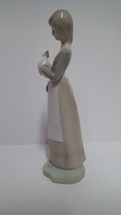 Estatueta em porcelana Japonesa