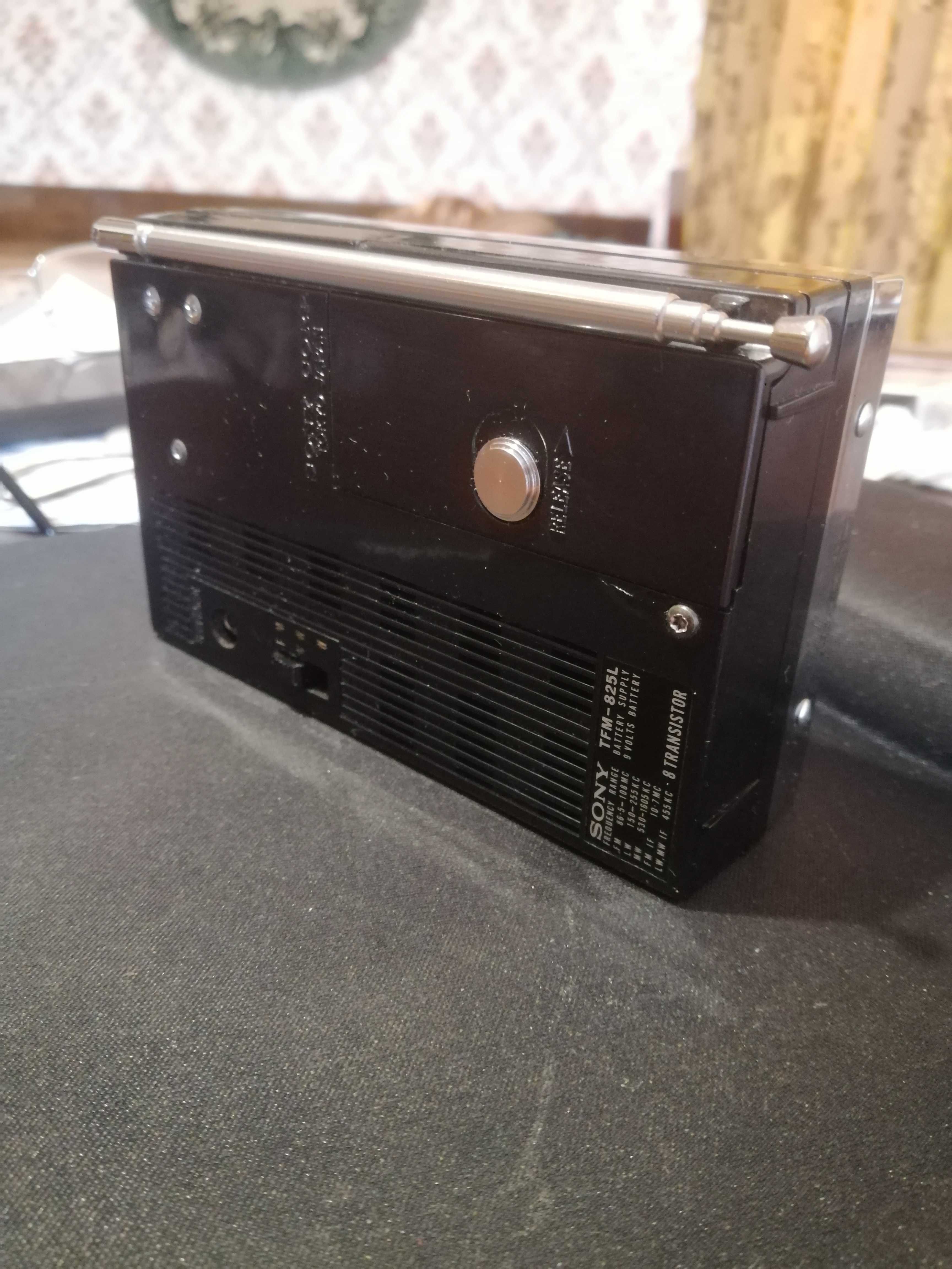 Радио приёмник Sony tfm-825L.Достаточно редкая модель 1964 года.