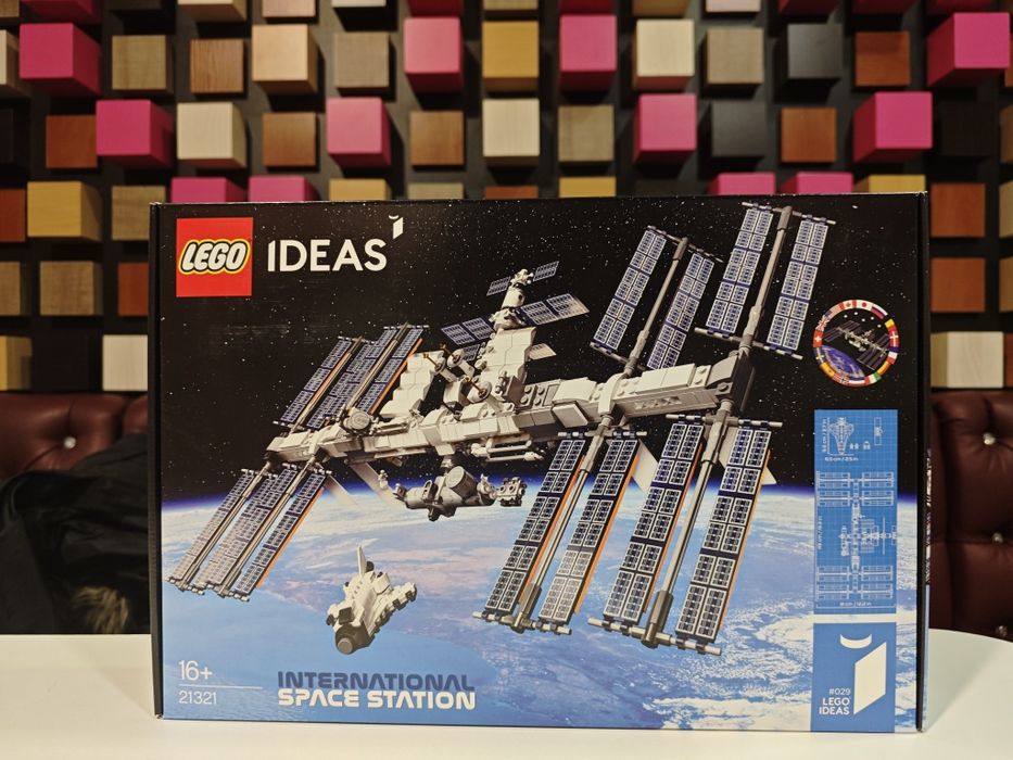 Конструктор LEGO IDEAS 21321 Міжнародна Космічна Станція (864 Деталі)