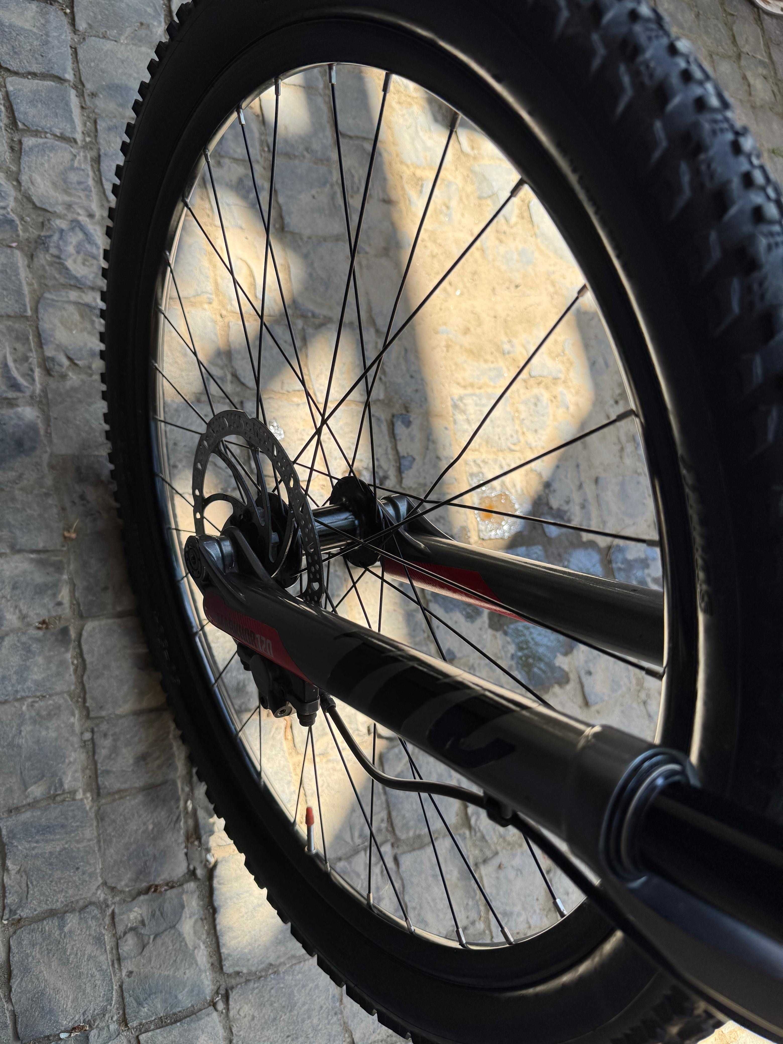 Гірський велосипед Rockrider XC100S