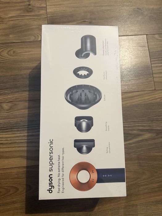 Nowa oryginalna suszarka Dyson supersonic zapakowana