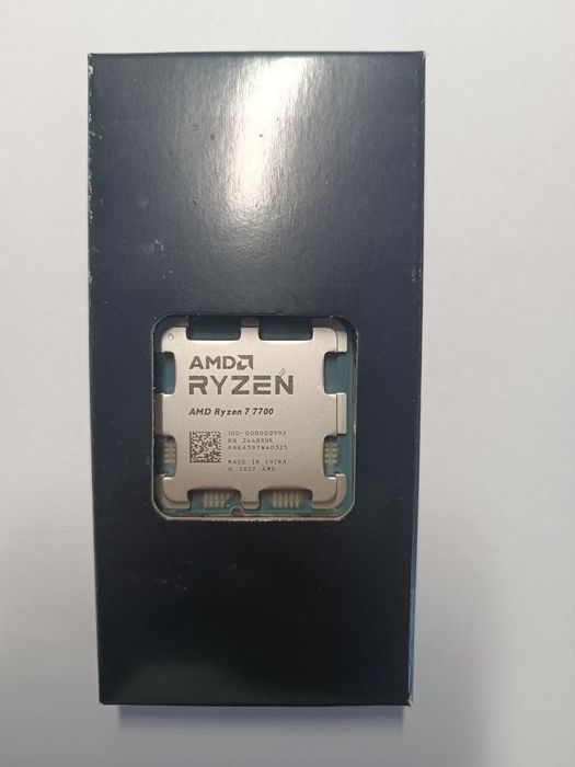 Процесор Ryzen 7 7700 новий