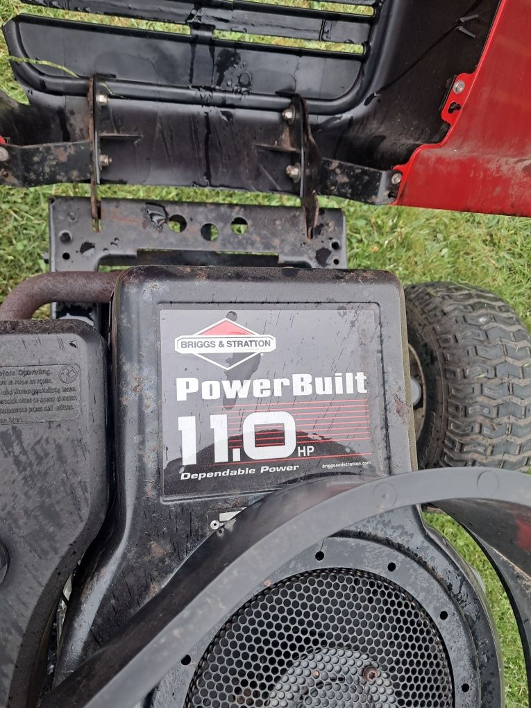 Kosiarka traktorek brigs 11 hp