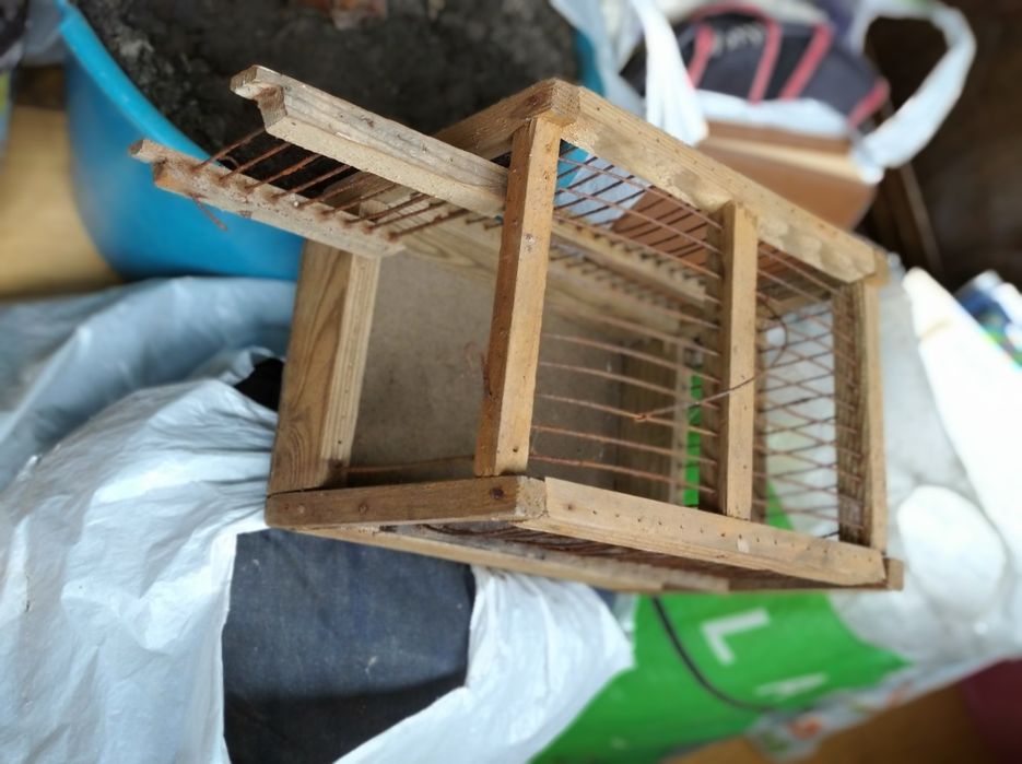 Клетка для птиц и живности. Аквариумы стеклянные - 67 л, 60л и 18 л