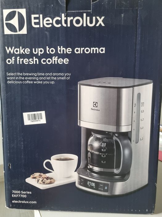 Кофемашина Electrolux 7000 Series EKF7700