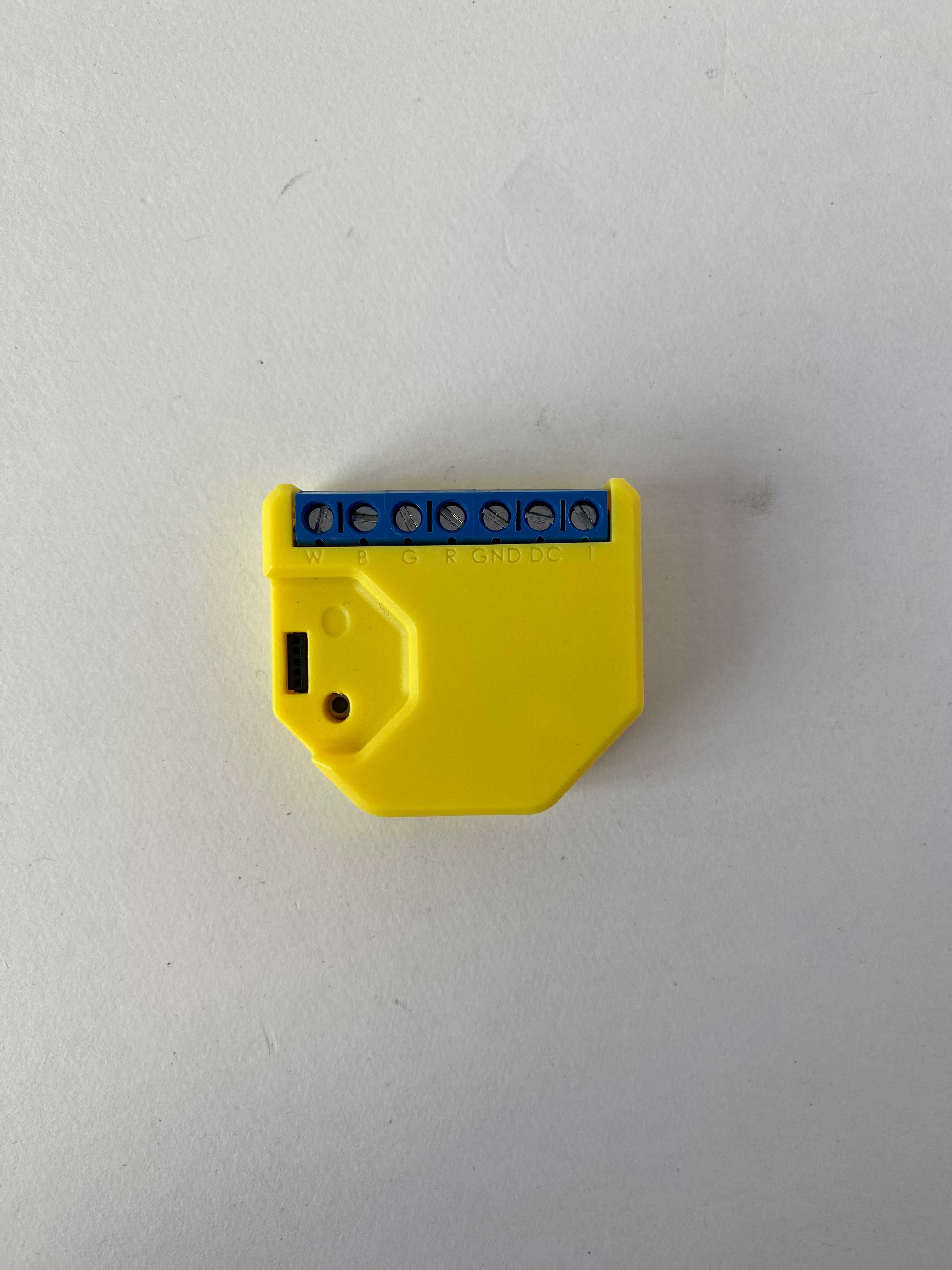 Реле Wi-Fi - контролер LED стрічок на 288 Ватт, Shelly RGBW2