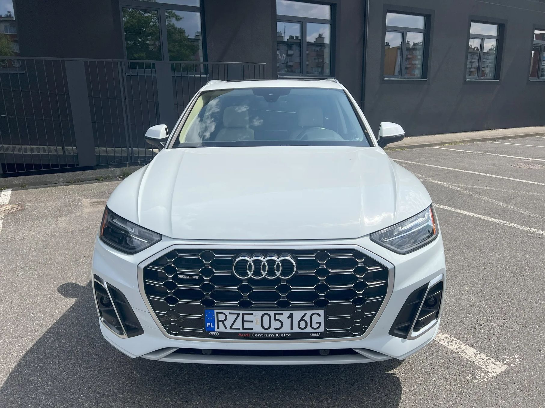 Audi Q5 Audi Q5 45 TFSI S-line Quattro Premium Plus Przebieg 21.700 km.