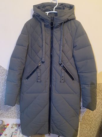 Пуховик плащ пальто зимове 44 дуже тепле куртка зимова