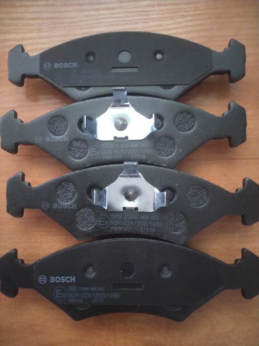 Колодки тормозные Bosch