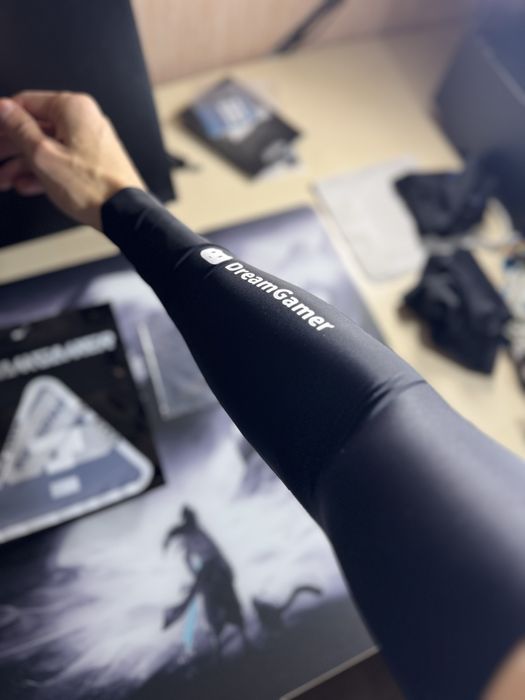 Игровой рукав DreamGamer Безшовный