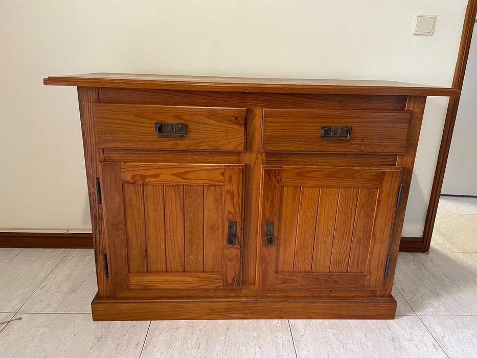 Armário de Sala em pinho