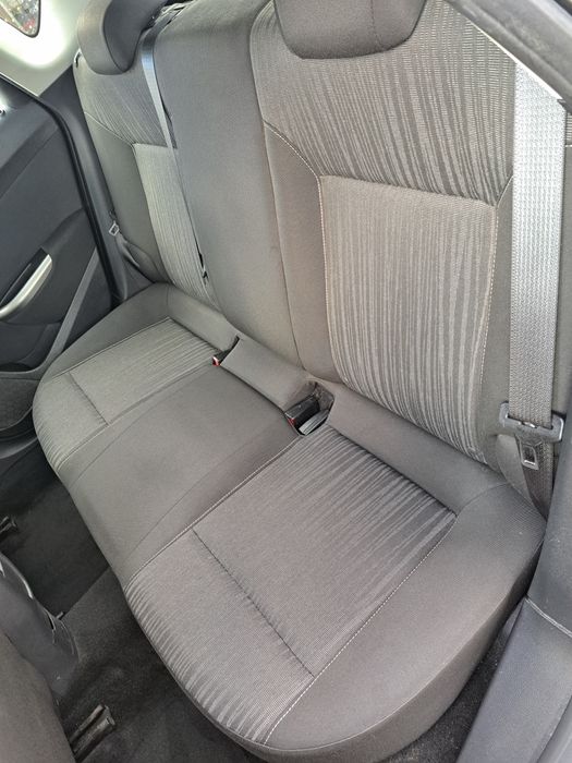 Opel Astra J 1.4T Benzyna 2012r