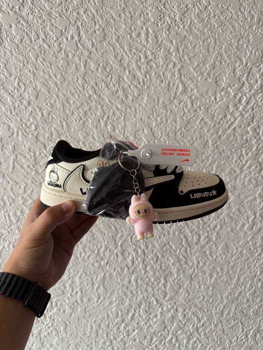 Кросівки Nike Air Jordan 1 low x Travis Scott x Labubu premium
