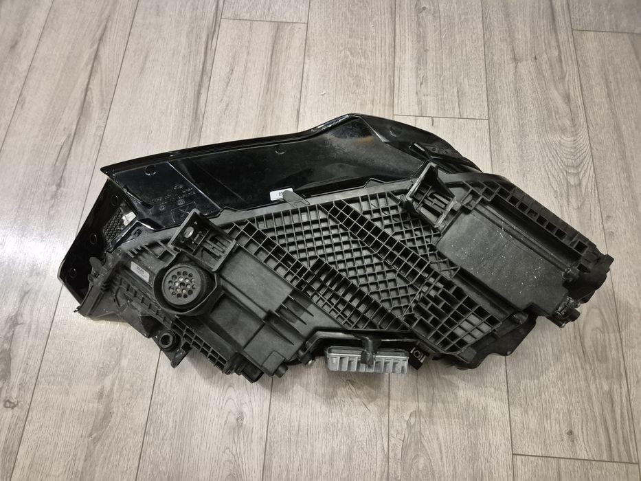 Фара ліва Audi Q7 4M Matrix 2020-2024 USA