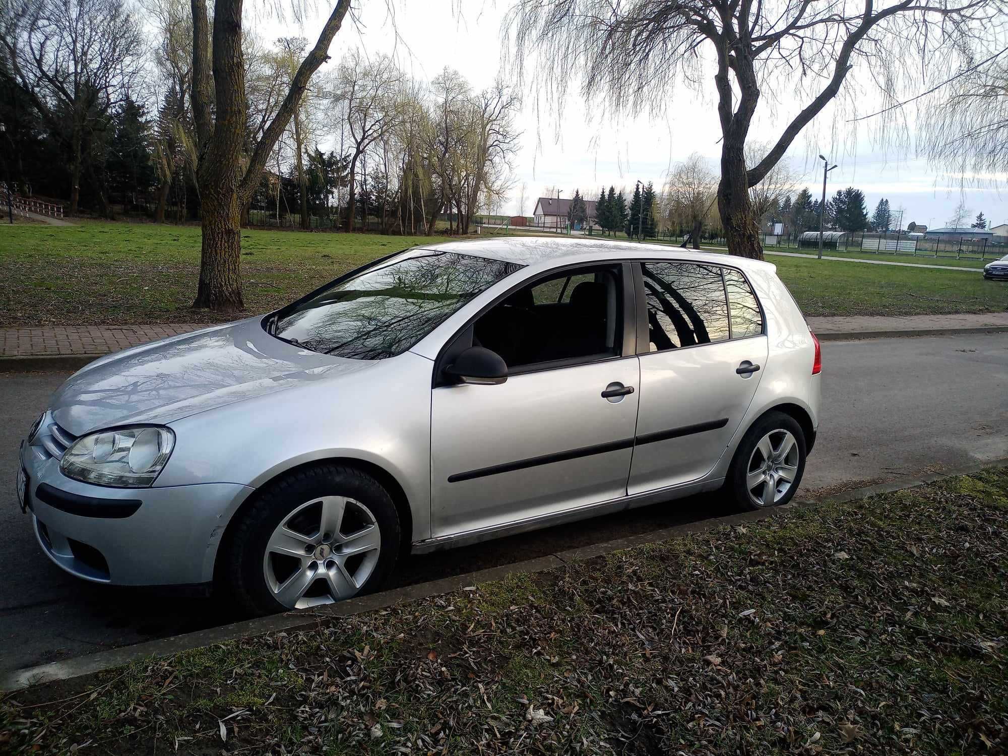 Volkswagen Golf 5 1.9 tdi 105KM