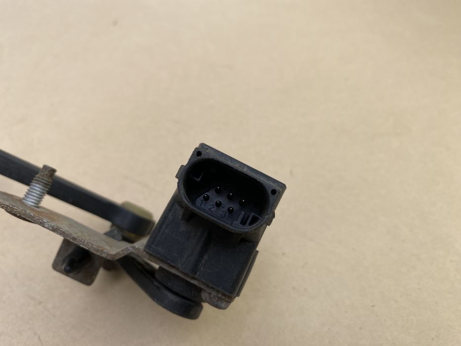 Czujnik Poziomowania Świateł FORD MONDEO MK4 XENON