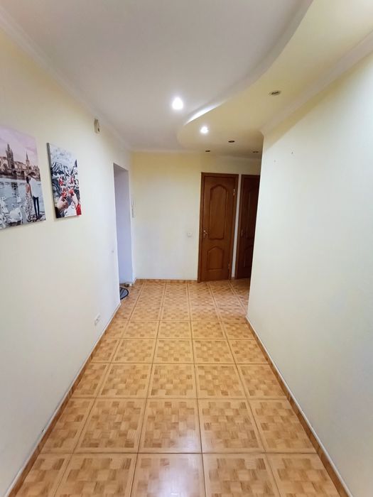 Оренда просторої 2-кім. кв. р-н ПЗР