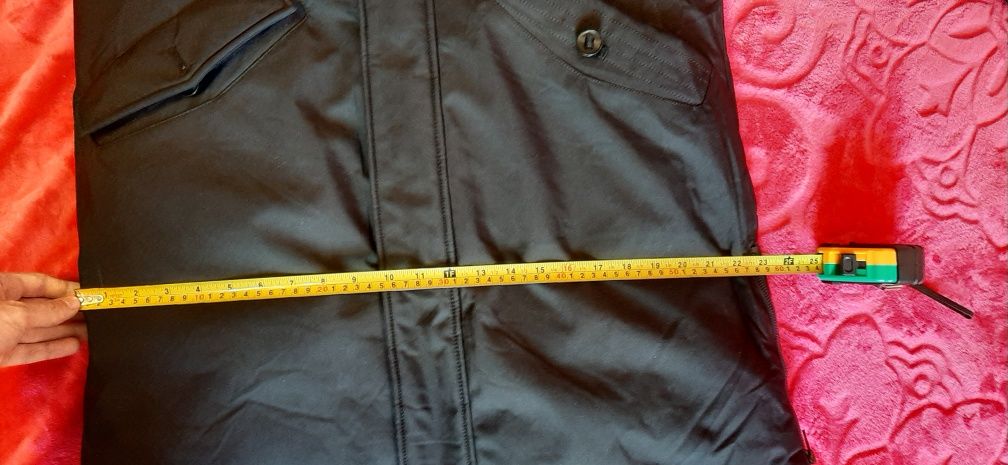 Размер 95 х 60 / 50: Мужская зимняя осенняя куртка Zara