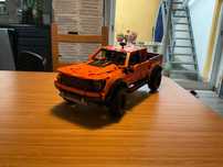 LEGO Technic: Ford Raptor de 1,379 peças!