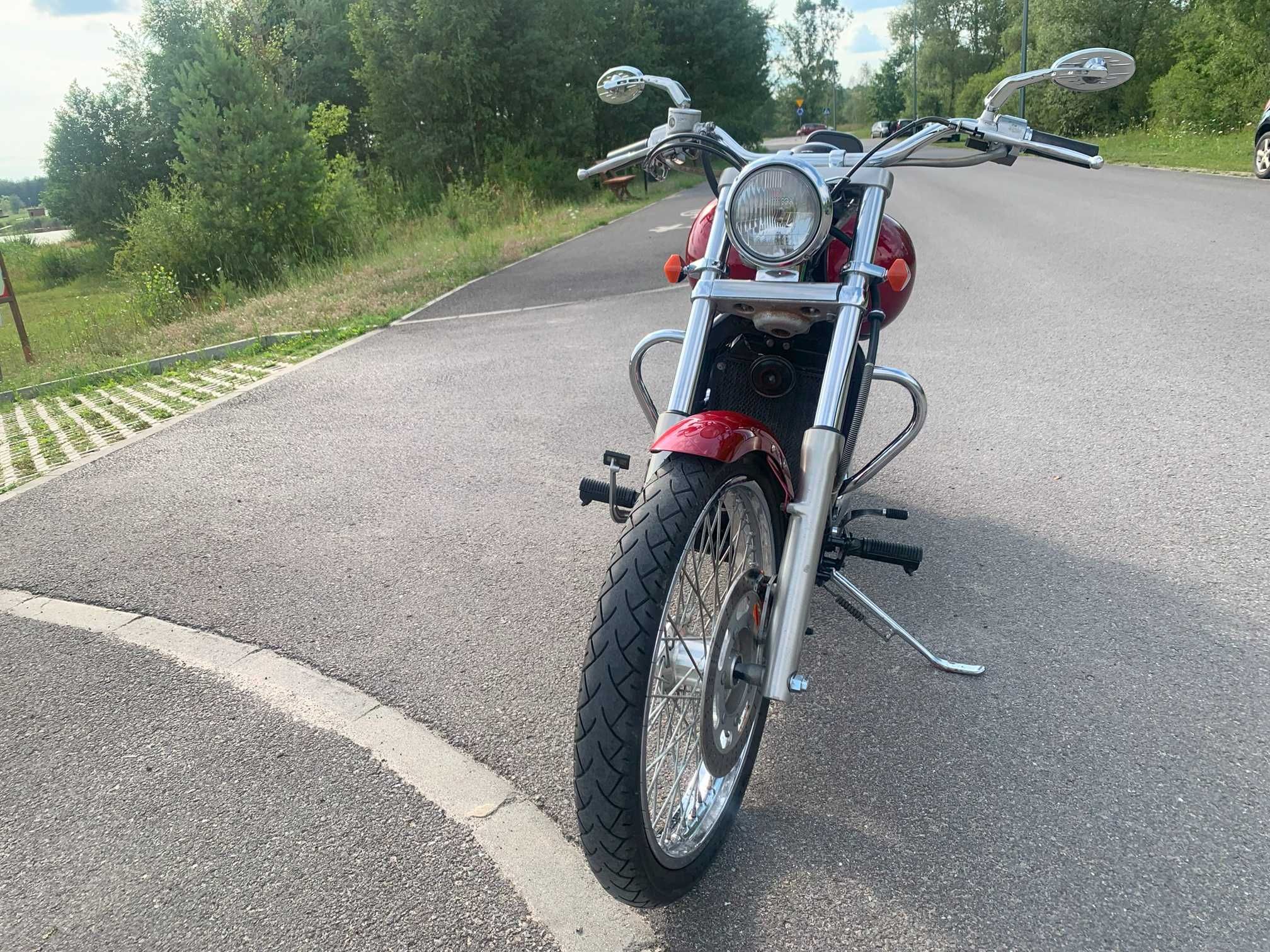 Zadbane Kawasaki VN 800 Vulcan